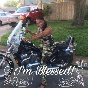 Meet your Posher, Christie